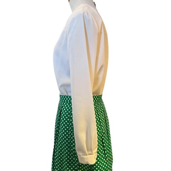 Retro Susan Hutton Embroidered Jewel Neck Blouse Size 8 Petite Cream Long Sleeve - Picture 3 of 13